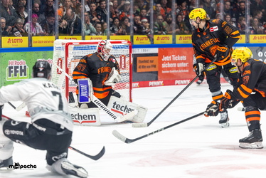 Löwen Frankfurt - Kölner Haie - 23.12.25 - 082