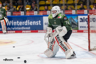 Löwen Frankfurt - Dresdner Eislöwen - 30.12.25 - 004