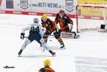 Löwen Frankfurt - Dresdner Eislöwen - 30.12.25 - 053