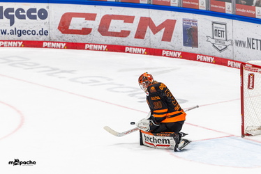 Löwen Frankfurt - Dresdner Eislöwen - 30.12.25 - 110