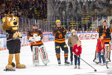 Löwen Frankfurt - Dresdner Eislöwen - 30.12.25 - 126