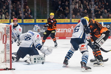 Löwen Frankfurt - Schwenninger Wildwings - 4.1.26 - 040