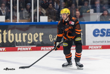 Löwen Frankfurt - Schwenninger Wildwings - 4.1.26 - 105