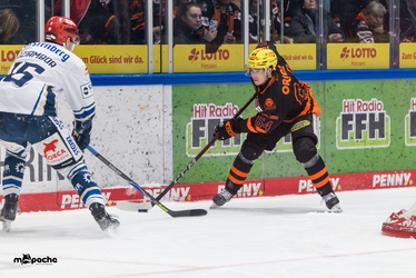 Löwen Frankfurt - Schwenninger Wildwings - 4.1.26 - 107