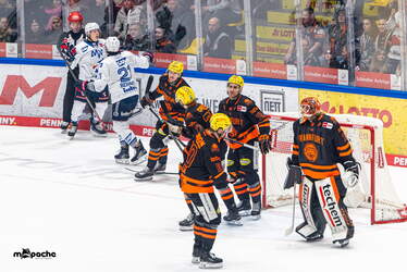 Löwen Frankfurt - Adler Mannheim - 9.1.26 - 019