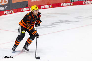 Löwen Frankfurt - Adler Mannheim - 9.1.26 - 036