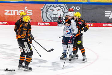Löwen Frankfurt - Adler Mannheim - 9.1.26 - 059