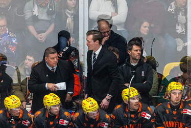 Löwen Frankfurt - Adler Mannheim - 9.1.26 - 074