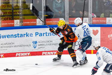 Löwen Frankfurt - Adler Mannheim - 9.1.26 - 083