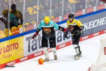 Löwen Frankfurt - Adler Mannheim - 9.1.26 - 092