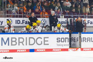 Grizzlys Wolfsburg - Löwen Frankfuert - 11.1.26 - 024