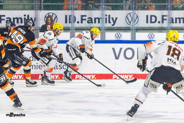 Grizzlys Wolfsburg - Löwen Frankfuert - 11.1.26 - 036