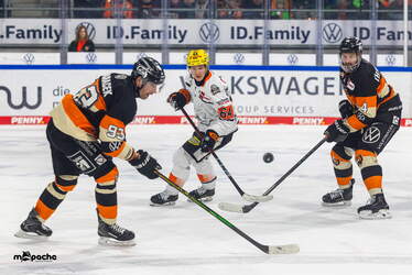 Grizzlys Wolfsburg - Löwen Frankfuert - 11.1.26 - 048