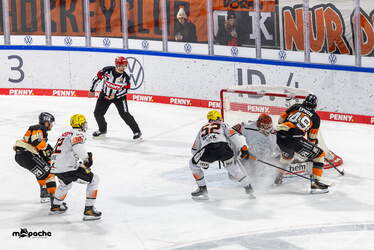 Grizzlys Wolfsburg - Löwen Frankfuert - 11.1.26 - 066