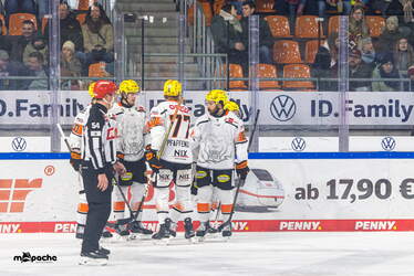 Grizzlys Wolfsburg - Löwen Frankfuert - 11.1.26 - 073