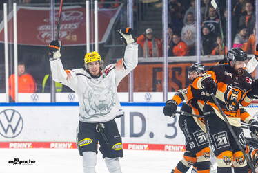 Grizzlys Wolfsburg - Löwen Frankfuert - 11.1.26 - 112