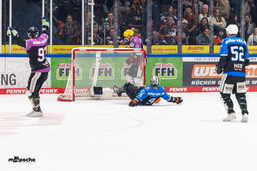 Löwen Frankfurt - Eisbären Berlin - 25.1.26 - 048