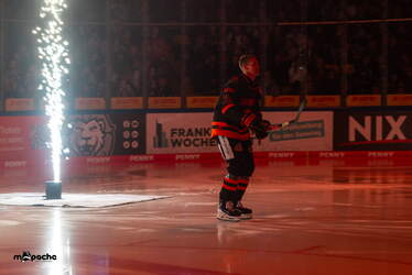 Löwen Frankfurt - Pinguins Bremerhaven - 25.2.26 - 012