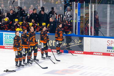 Löwen Frankfurt - Pinguins Bremerhaven - 25.2.26 - 013