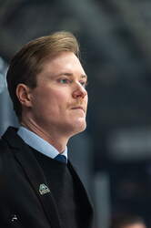 Löwen Frankfurt - Pinguins Bremerhaven - 25.2.26 - 030