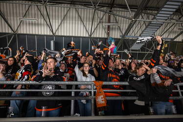 Löwen Frankfurt - Pinguins Bremerhaven - 25.2.26 - 040