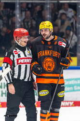 Löwen Frankfurt - Pinguins Bremerhaven - 25.2.26 - 091