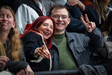 Löwen Frankfurt - Pinguins Bremerhaven - 25.2.26 - 100