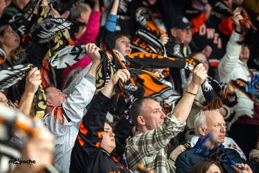 Löwen Frankfurt - Pinguins Bremerhaven - 25.2.26 - 114