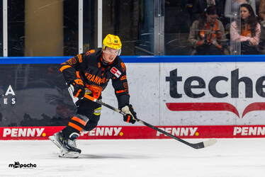 Löwen Frankfurt - Pinguins Bremerhaven - 25.2.26 - 119