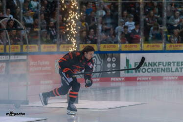 Löwen Frankfurt - Grizzlys Wolfsburg - 1.3.26 - 021