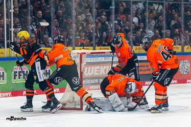 Löwen Frankfurt - Grizzlys Wolfsburg - 1.3.26 - 038