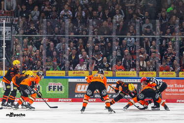 Löwen Frankfurt - Grizzlys Wolfsburg - 1.3.26 - 063