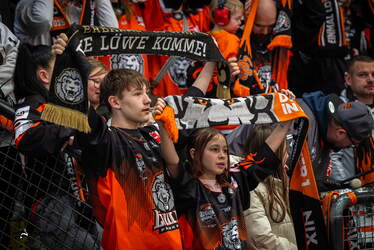 Löwen Frankfurt - Grizzlys Wolfsburg - 1.3.26 - 109