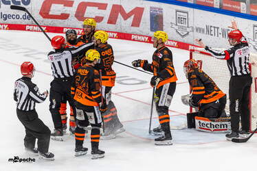 Löwen Frankfurt - Grizzlys Wolfsburg - 1.3.26 - 115