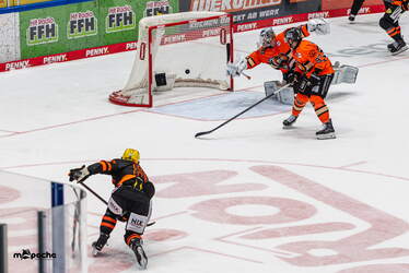 Löwen Frankfurt - Grizzlys Wolfsburg - 1.3.26 - 119