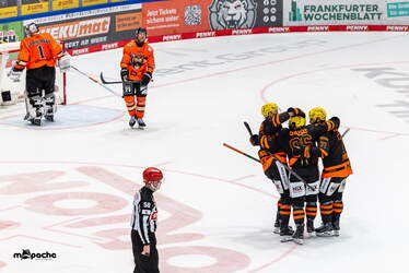 Löwen Frankfurt - Grizzlys Wolfsburg - 1.3.26 - 121