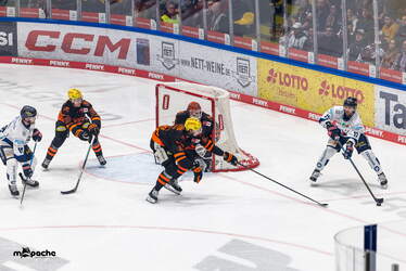 Löwen Frankfurt - Iserlohn Roosters - 6.3.26 - 039