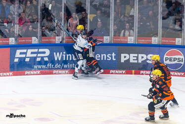 Löwen Frankfurt - Iserlohn Roosters - 6.3.26 - 042