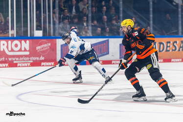 Löwen Frankfurt - Iserlohn Roosters - 6.3.26 - 051