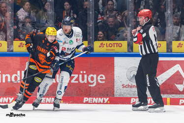 Löwen Frankfurt - Iserlohn Roosters - 6.3.26 - 082