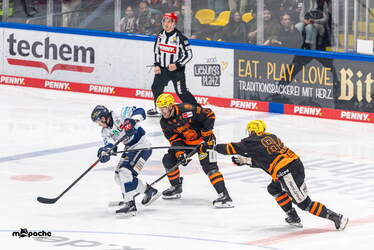 Löwen Frankfurt - Iserlohn Roosters - 6.3.26 - 086