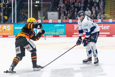 Löwen Frankfurt - Iserlohn Roosters - 6.3.26 - 107