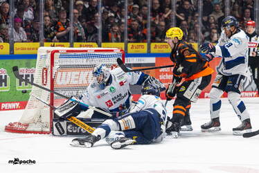 Löwen Frankfurt - Iserlohn Roosters - 6.3.26 - 137