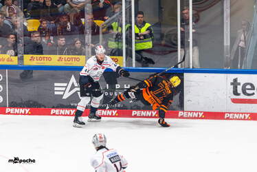 Löwen Frankfurt - Nürnberg Ice Tigers - 15.3.26 - 046