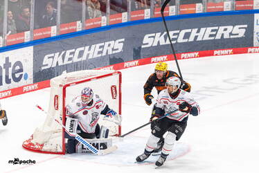 Löwen Frankfurt - Nürnberg Ice Tigers - 15.3.26 - 051