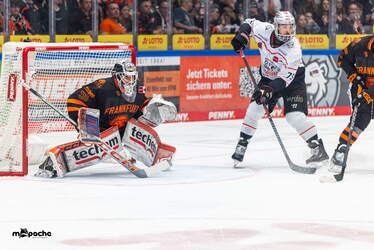 Löwen Frankfurt - Nürnberg Ice Tigers - 15.3.26 - 081