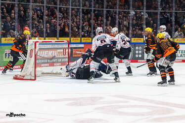 Löwen Frankfurt - Nürnberg Ice Tigers - 15.3.26 - 115