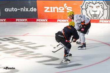 Löwen Frankfurt - Training - 7.8.26 - 053