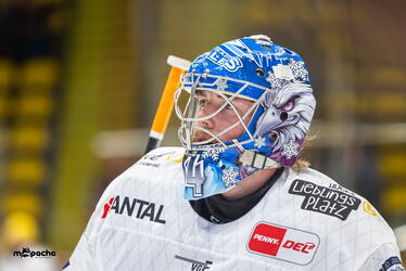 Vorbereitung - Löwen Frankfurt - ERC Ingolstadt - 12.9.26 - 004