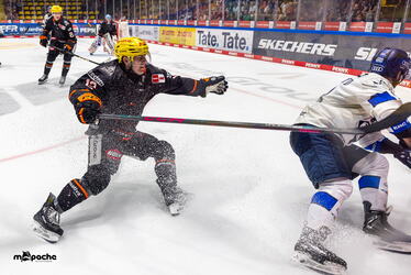 Vorbereitung - Löwen Frankfurt - ERC Ingolstadt - 12.9.26 - 076